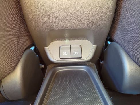 Certified 2024 Nissan Leaf SV Plus image 9