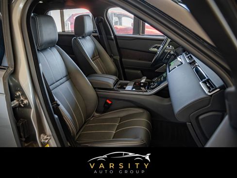 Used 2022 Land Rover Range Rover Velar R-Dynamic S image 21