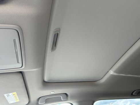 Used 2026 Honda CR-V EX-L image 17