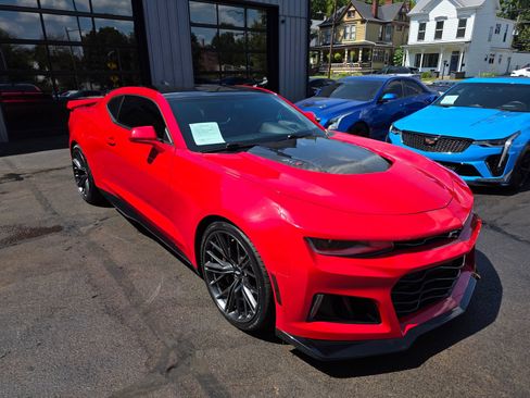 Used 2017 Chevrolet Camaro ZL1 RWD image 58