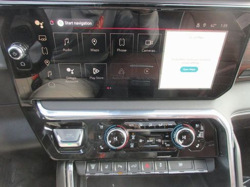 New 2026 GMC Sierra 3500 Denali Ultimate AWD/4WD image 19