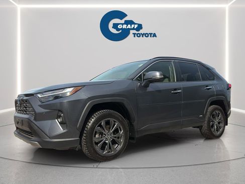 Used 2022 Toyota RAV4 Limited image 2