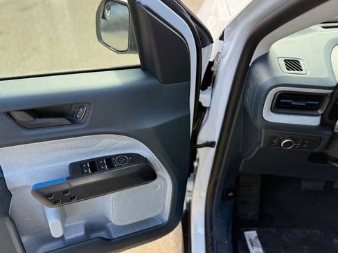 New 2026 Ford Maverick XLT w/ XLT Luxury Package image 13