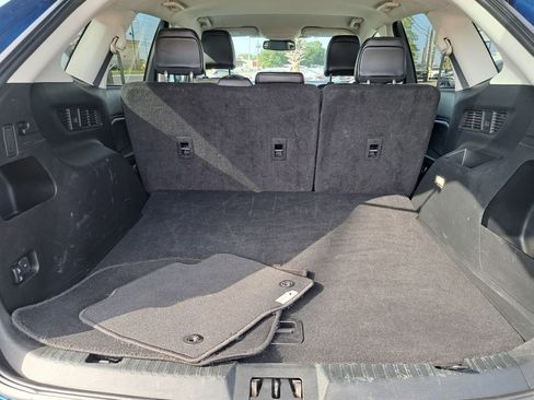 Used 2023 Ford Edge SEL image 28