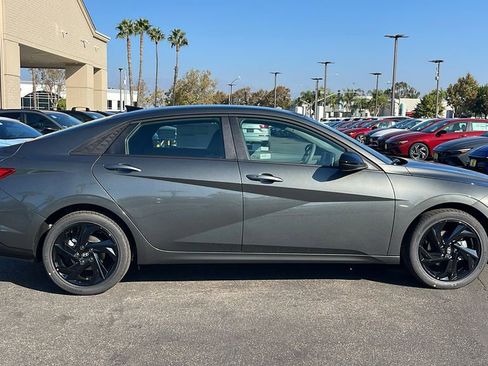 New 2026 Hyundai Elantra Sport image 6