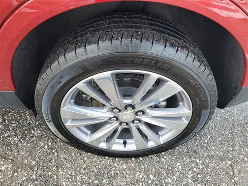 Used 2023 Cadillac XT5 Premium Luxury w/ LPO, Floor Liner Package image 33