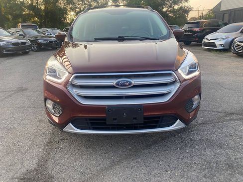 Used 2018 Ford Escape SEL AWD/4WD image 4