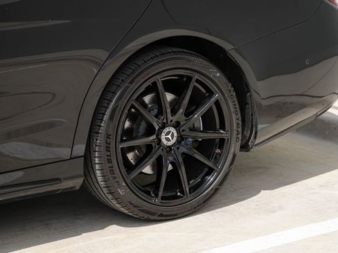 Used 2018 Mercedes-Benz S 560 4MATIC Sedan image 36