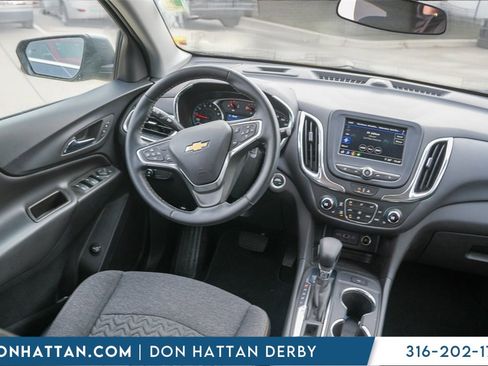 Used 2023 Chevrolet Equinox LT image 12