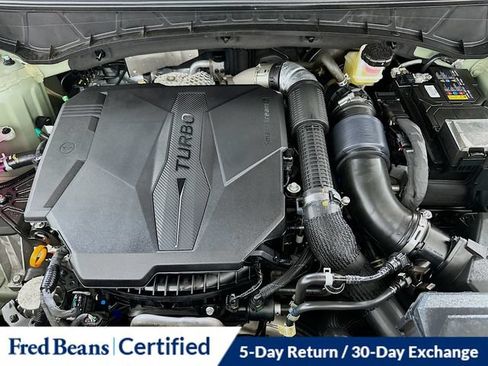 Certified 2025 Hyundai Santa Cruz Limited AWD/4WD image 26