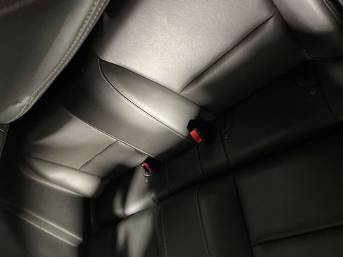 Used 2010 Chevrolet Camaro SS w/ LPO, Ground Effects Package RWD image 11