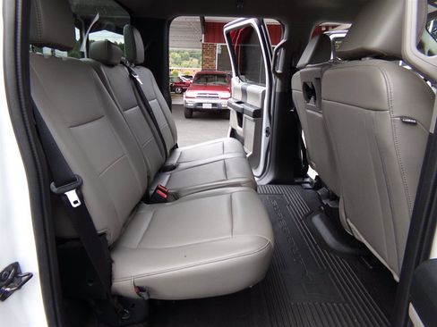 Used 2021 Ford F250 XL w/ Power Equipment Group AWD/4WD image 23