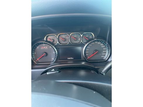 Used 2015 Chevrolet Silverado 2500 LT w/ LT Convenience Package image 8