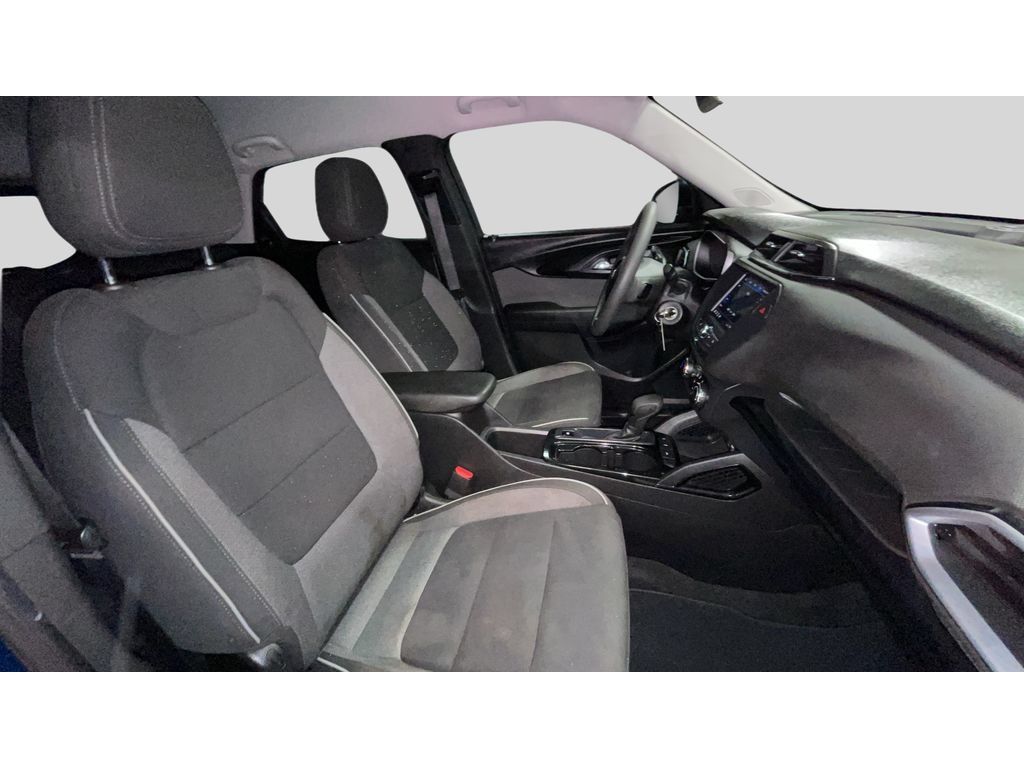 Used 2021 Chevrolet TrailBlazer LS FWD image 17