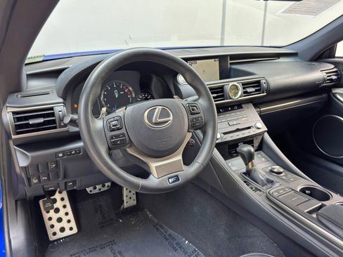 Used 2015 Lexus RC F w/ Performance Package RWD image 12