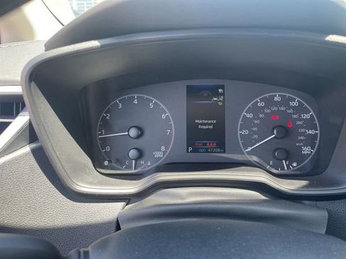 Used 2024 Toyota Corolla LE FWD image 17