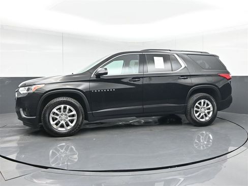 Used 2020 Chevrolet Traverse LT image 8