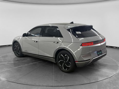 Used 2024 Hyundai Ioniq 5 Limited RWD image 2