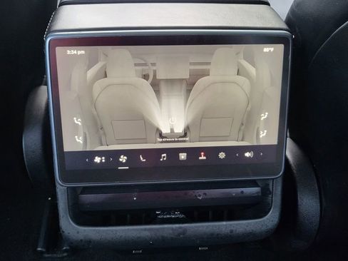 Used 2025 Tesla Model 3 Long Range image 25