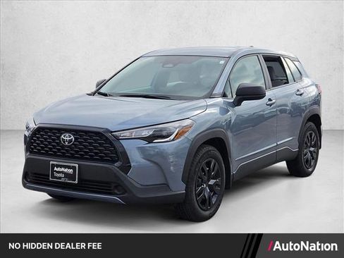 Used 2024 Toyota Corolla Cross L FWD image 1