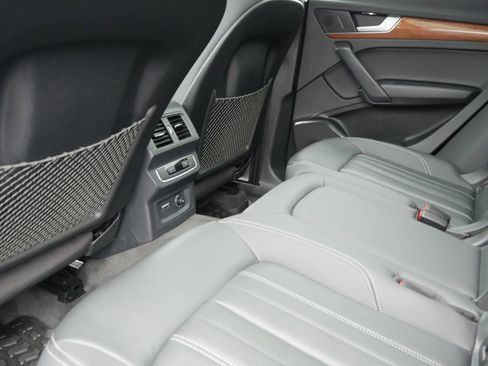 Certified 2023 Audi Q5 2.0T Premium w/ Convenience Package image 23