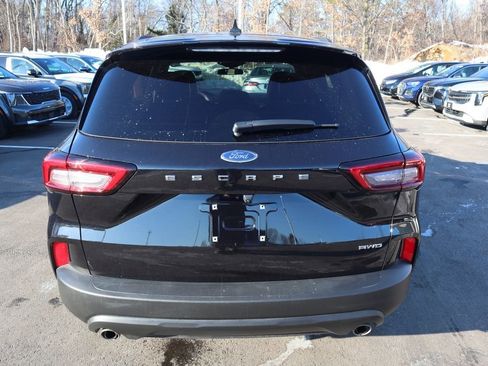 Used 2025 Ford Escape ST-Line Select AWD/4WD image 5