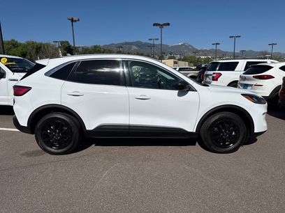 Used 2022 Ford Escape SE