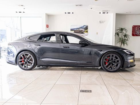 Used 2024 Tesla Model S Plaid image 9