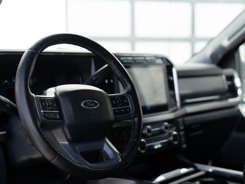 Used 2024 Ford F350 Lariat w/ Black Appearance Package AWD/4WD image 17