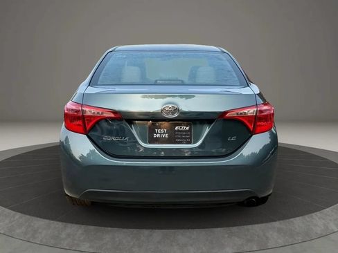 Used 2017 Toyota Corolla LE FWD image 5