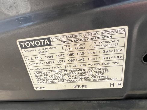 Used 2012 Toyota Tacoma PreRunner w/ SR5 Pkg RWD image 24