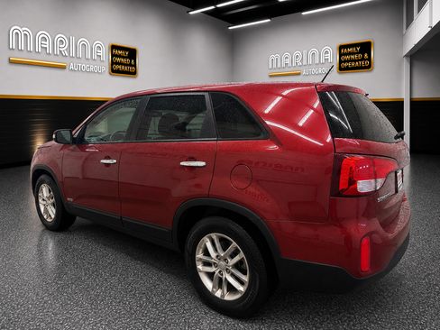 Used 2015 Kia Sorento LX AWD/4WD image 12