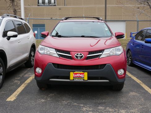 Used 2015 Toyota RAV4 Limited image 2
