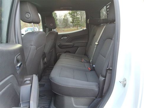 Certified 2023 Chevrolet Colorado LT w/ LT Convenience Package II image 18