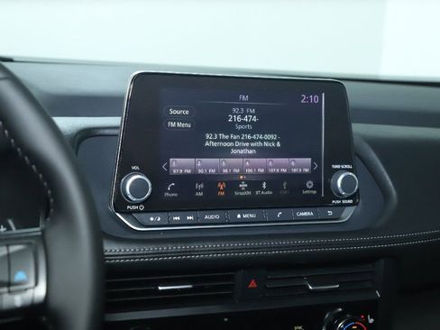 Certified 2026 Nissan Rogue SV w/ Cold Weather Package image 25