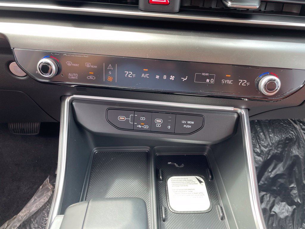 New 2027 Kia Carnival SX FWD image 23