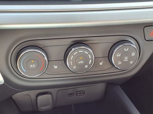 New 2026 Chevrolet Trax LT w/ Driver Confidence Package image 11