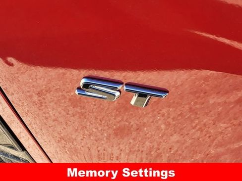 New 2026 Buick Enclave Sport Touring w/ Power Package image 8