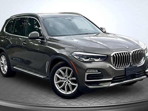 Used 2020 BMW X5 xDrive40i w/ Premium Package AWD/4WD image 3