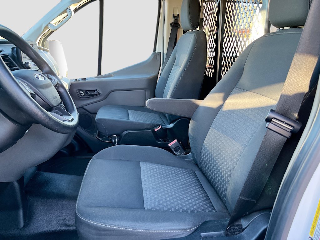 Used 2024 Ford Transit 250 Low Roof w/ Exterior Upgrade Package RWD image 19