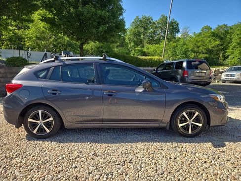 Used 2019 Subaru Impreza 2.0i Premium AWD/4WD image 7