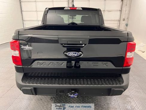 New 2026 Ford Maverick XLT w/ XLT Luxury Package FWD image 6