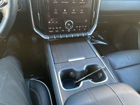 Used 2024 GMC Acadia Denali w/ Super Cruise Package AWD/4WD image 27