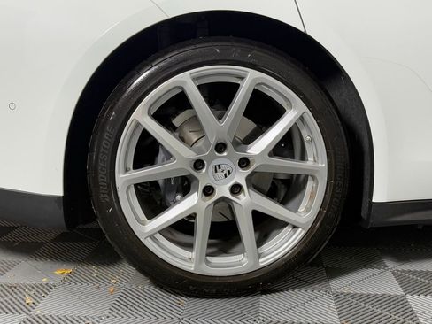 Certified 2025 Porsche Panamera image 14