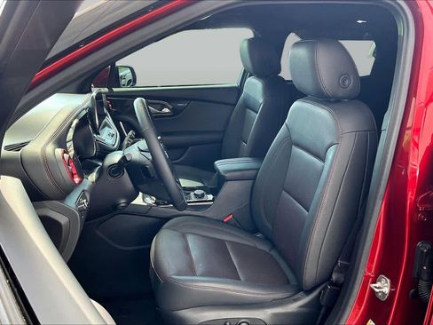 Used 2024 Chevrolet Blazer RS w/ Driver Confidence II Package FWD image 8