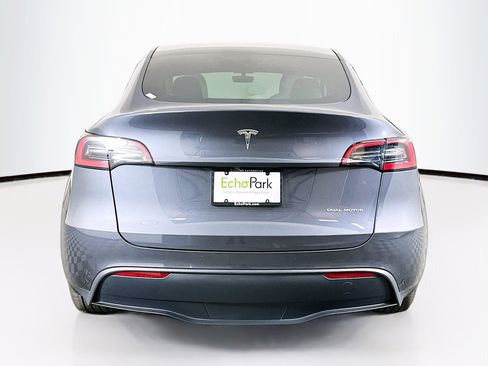 Used 2023 Tesla Model Y Long Range image 7