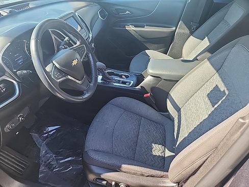Used 2022 Chevrolet Equinox LT image 15