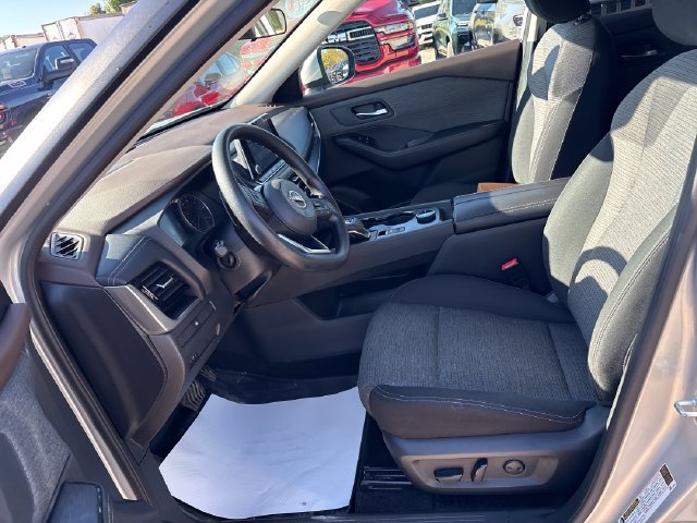 Used 2022 Nissan Rogue SV AWD/4WD image 8