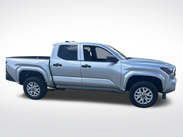 Used 2025 Toyota Tacoma SR RWD image 24