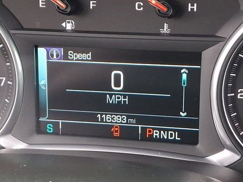 Used 2018 GMC Acadia SLT image 23